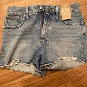 Madewell “The Perfect Jean Short”